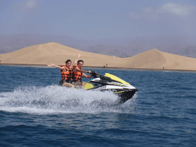 Combo: Rent e-Scooter+optional Rent Jet Ski in Playa Ingles - The Practical Details: What It’s Like to Rent and Ride