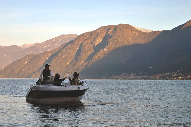 ComeToComo_Boat Tour from Argegno in Compact Cruiserboat - Lake Como Boat Tour from Argegno in Compact Cruiserboat: An Authentic View of Italy’s Jewel