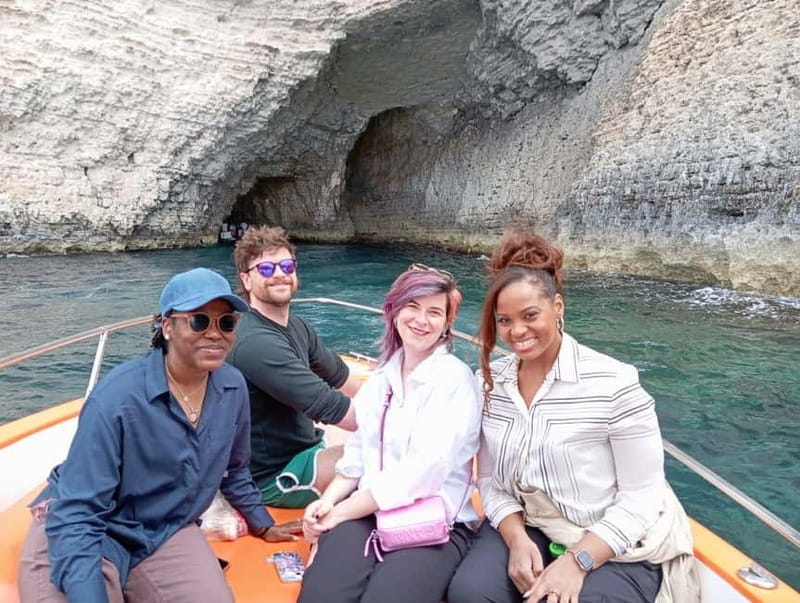 comino and blue lagoon private boat - FAQ