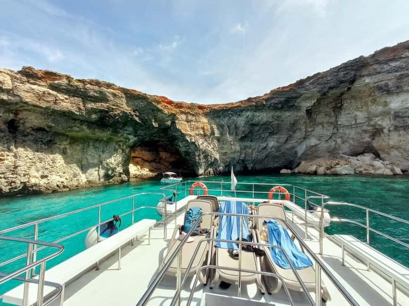Comino Blue Lagoon & Crystal Lagoon - 3 Bay Cruise - Price and Logistics