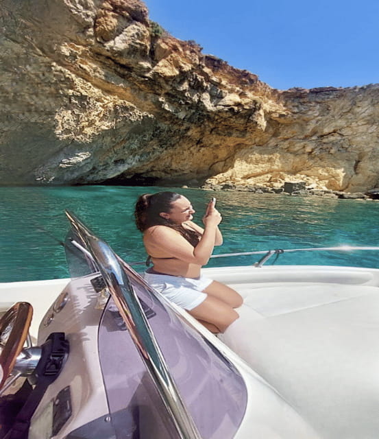 Comino's Best in a Flash: Caves, Coves & Beaches Boat Tour - The Itinerary: A Closer Look