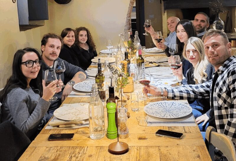 Communal dinner in an ancient Tuscan farmhouse - Who Should Book This?