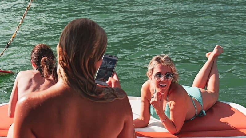 Como - Nesso 2 Hours Boat tour and Swim with Prosecco - Key Points / Takeaways