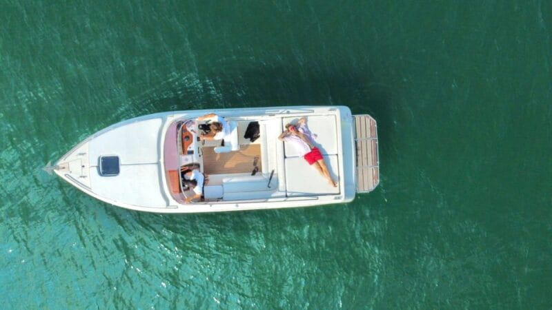 Como: Private Lake Como Boat Cruise - Entering Lake Como: A Private Cruise Like No Other