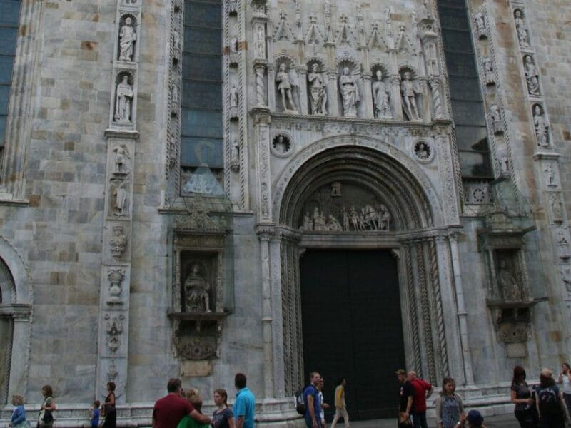 Como: Private Walking Tour with a Local Guide - A Personal Touch in a Popular Destination