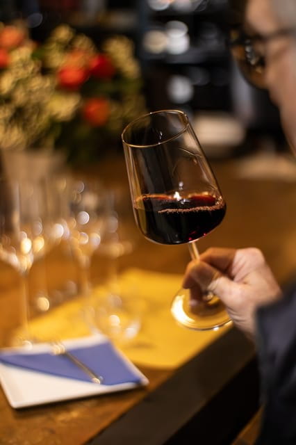 Como: Wine Tasting Experience with Cheese and Cold Cuts - FAQ