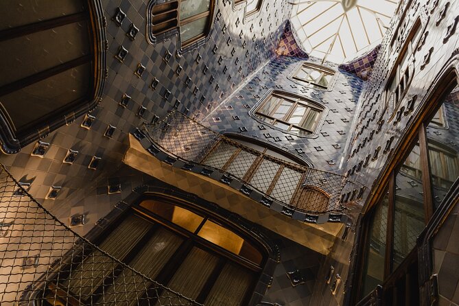 Complete Gaudi Tour: Casa Batllo, Park Guell & Sagrada Familia - Experience Duration