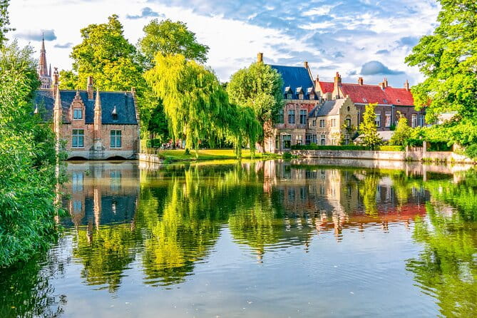 Comprehensive Shore Excursion in Bruges including Leisure Time - The Princely Beguinage and Minnewater Lake