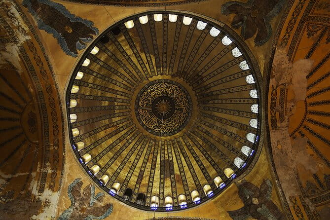 Constantinople to Istanbul - Full-Day Small Group Tour - Topkapi Palace: The Ottoman Court