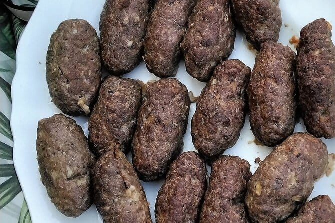 Cook and eat with locals in Thessaloniki - Private group - The Sum Up