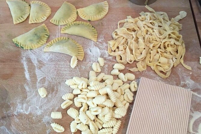 Cook with us in Rome: a Hands-On Cooking Experience 15:30PM class - Key Points