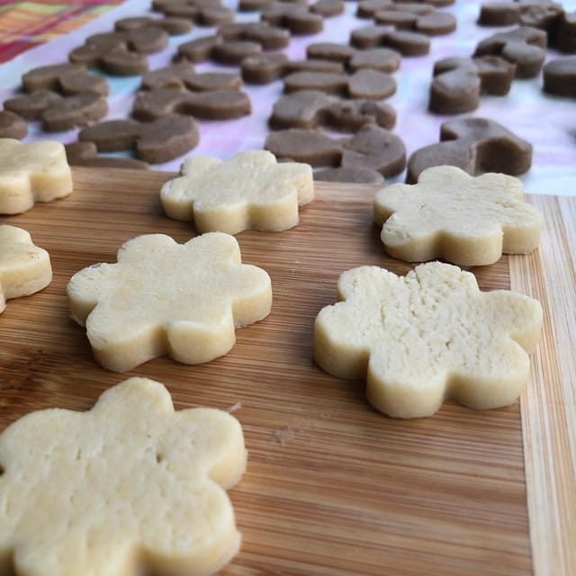 Cooking class : Baking Bredele Alsatian Biscuits, Colmar - Price and Logistics: A Good Investment