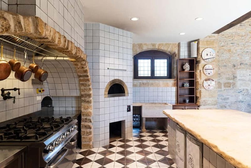 Cooking Class: Discovering Sicilian Pizza - Baking in a Lava Stone Oven