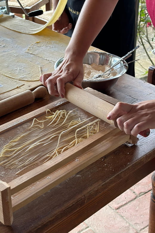 Cooking class in a private medieval village - Key points / Takeaways