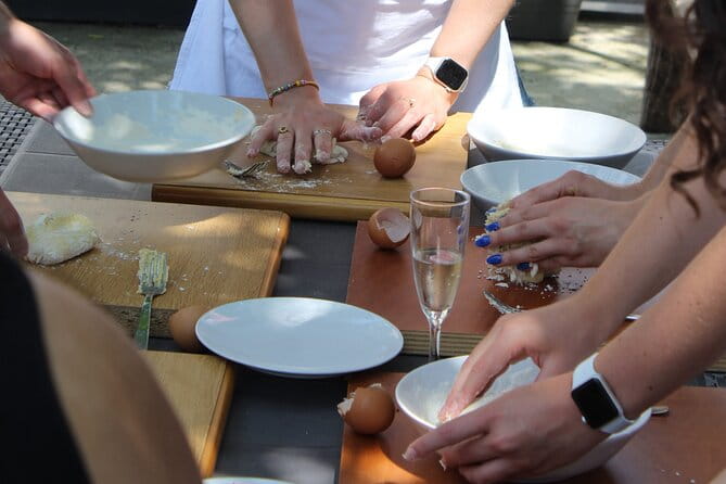 Cooking Class with Italian Mamma in Pompeii - Price and Value Analysis