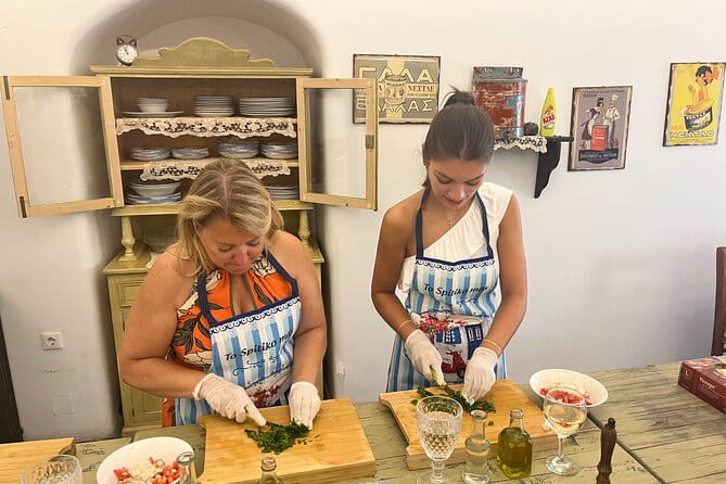 Cooking Class with Private Chef - prepare & enjoy local menu - Who This Experience Is Perfect For