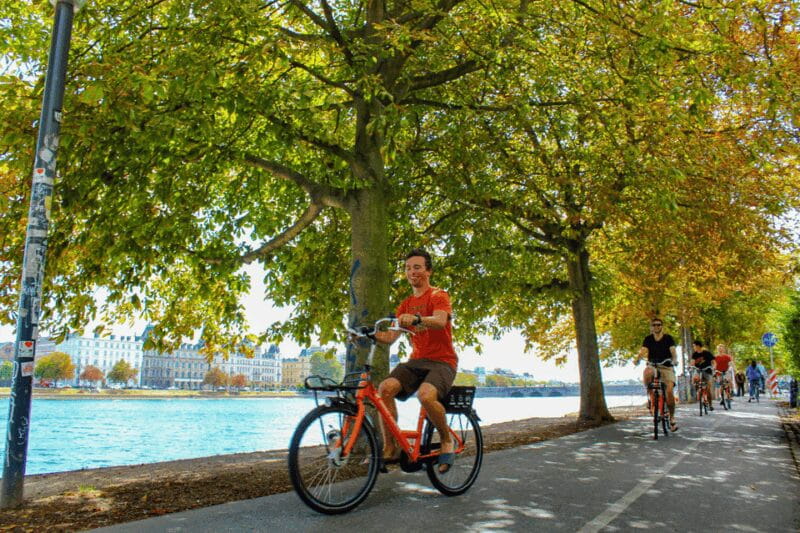 Copenhagen: 1.5-Hour City Highlights Bike Tour - Who Would Love This Tour?