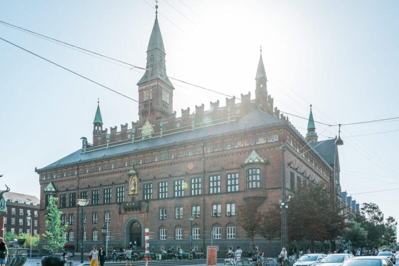 Copenhagen: 2-hour Old Town Private Walking Tour - Key Points / Takeaways