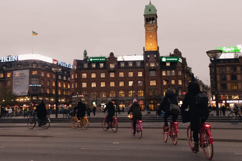 Copenhagen: Christmas Bike Tour with a local Guide - Value and Who This Tour Is For