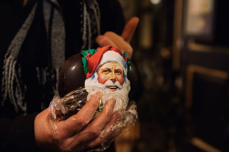 Copenhagen: Christmas Walking Tour with Treats and Drinks - Key points / Takeaways
