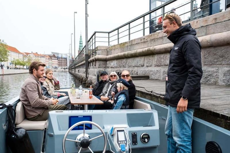 Copenhagen: Electric Boat Canal Tour with Guide - Food and Drinks: What’s Available