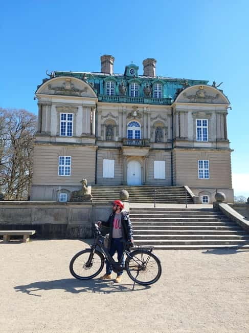 Copenhagen: Guided Tour Deer Park in Klampenborg - Price and Practical Tips