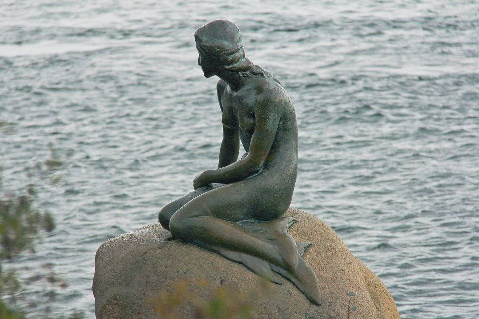 Copenhagen Private Walking Tour - Key Attractions and Experiences