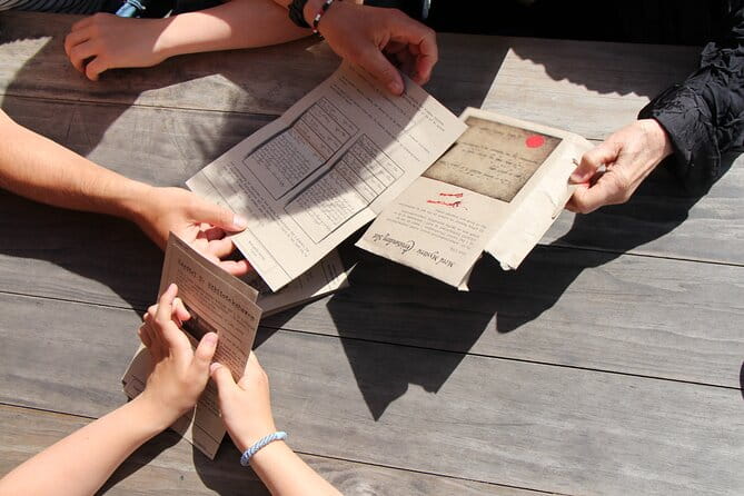 Copenhagen Self-Guided Murder Mystery Tour in Nyhavn (DANISH only!) - Exploring Copenhagen’s Nyhavn with a Murder Mystery