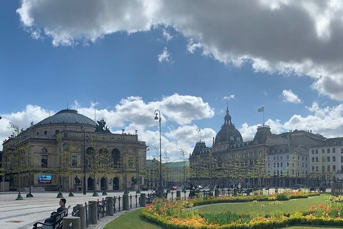 Copenhagen's Royal History: A Self-Guided Walking Tour - Experience Breakdown: From City Center to Royal Grounds