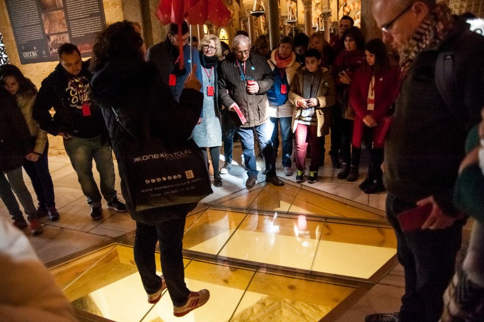 Córdoba: Skip-the-Line Great Mosque-Cathedral History Tour - Key Features of the Tour