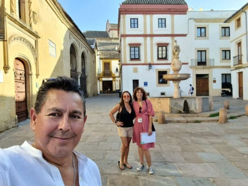 Córdoba: Tour of the three cultures to see the city in a day - Discover Córdoba’s Unique Cultural Tapestry in Two Hours