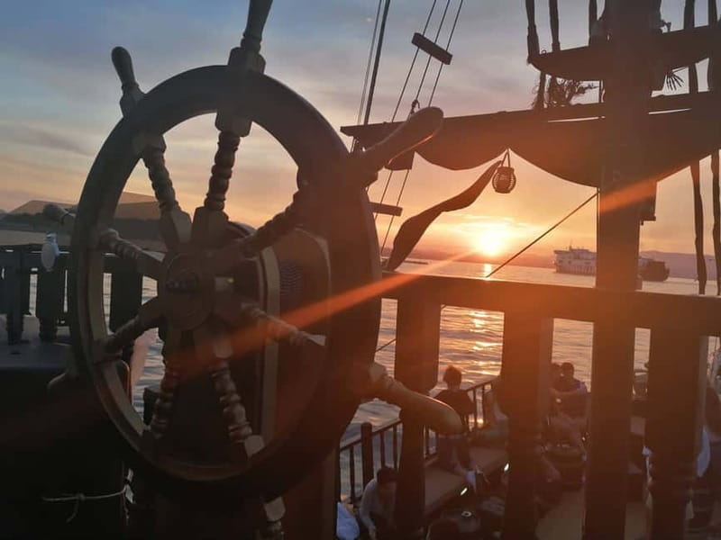 Corfu: 2hrs Sunset Cruise - Corfu town coastline & 2 islands - Key Points / Takeaways