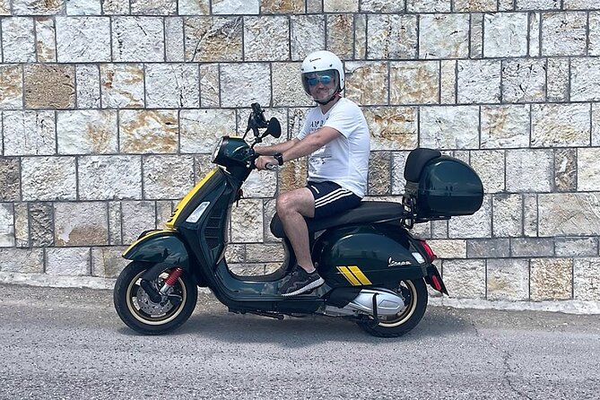 Corfu 300cc Vespa Scooter Rental - Meeting and Pickup