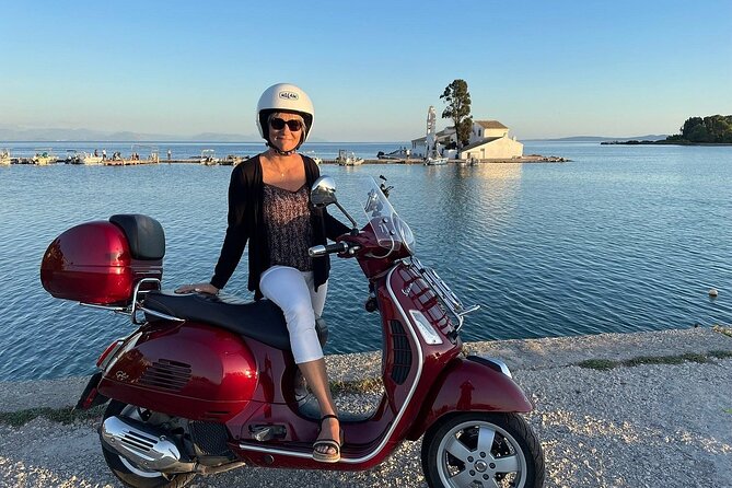 Corfu 300cc Vespa Scooter Rental - Vespa Rental Safety