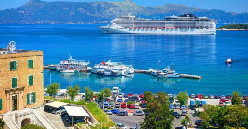 Corfu cruise port : Private customized tour with limo van - The Sum Up