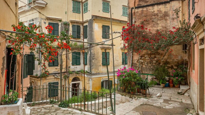 Corfu: Old Town Guided Walking Tour Small Group - Key points / Takeaways