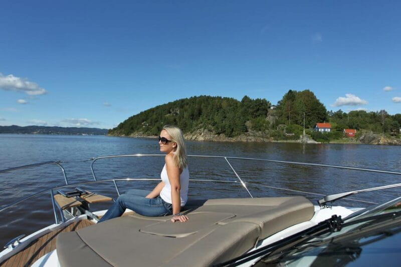 Corfu : Private Motor-Yacht Cruise with Corfu Town Views - Navigating the Itinerary: What You Can Expect