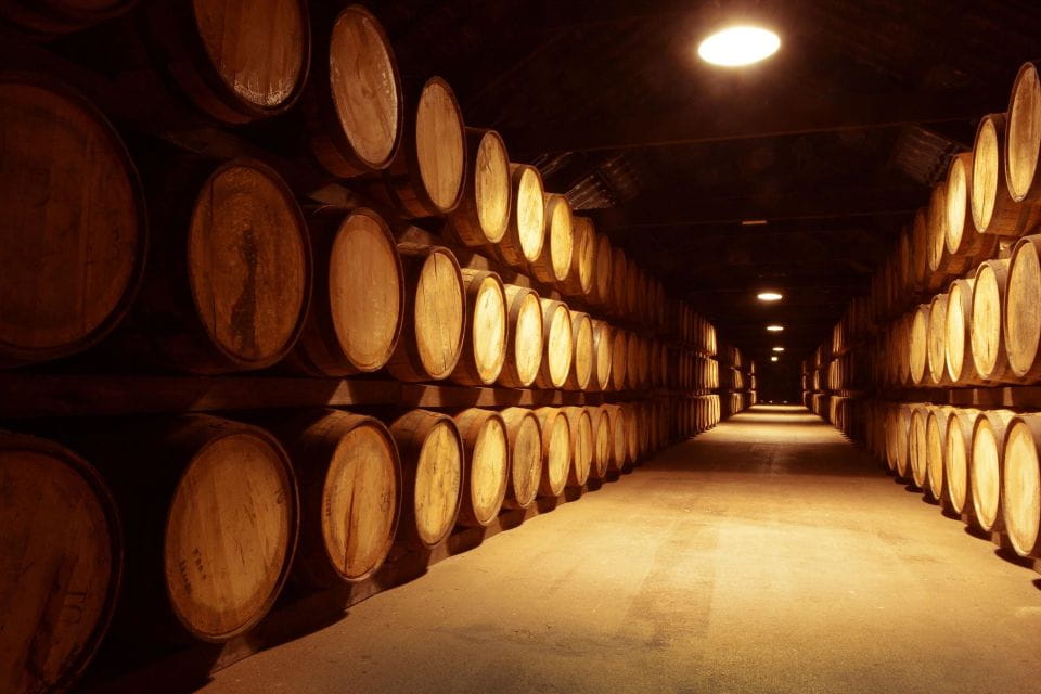 Cork: Jameson Irish Whiskey & Midleton Distillery Experience - Distillery Tour and Tasting
