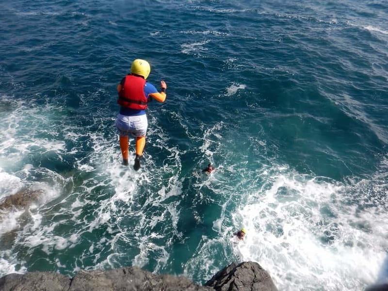 Cornwall: Lizard Peninsula Coasteering Adventure - Price and Logistics: Does It Offer Good Value?