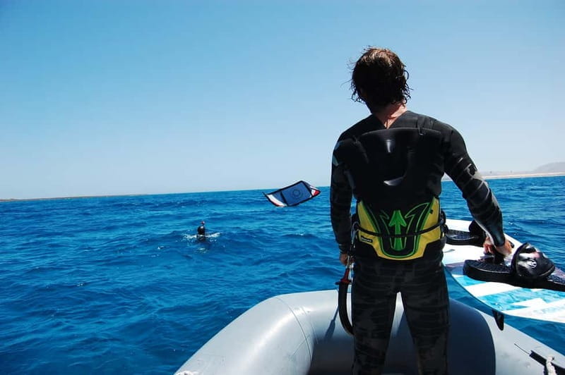 Corralejo: KITESURF BEGINNER COURSES. Semi-Private groups - Price and Value