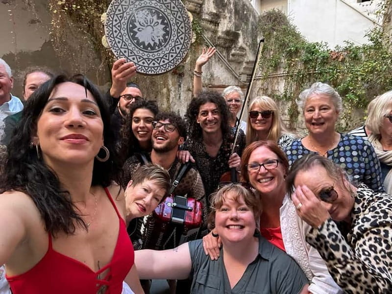 Corso di Pizzica : ballo tipico salentino con degustazione - The Food & Wine: A Taste of Local Flavor