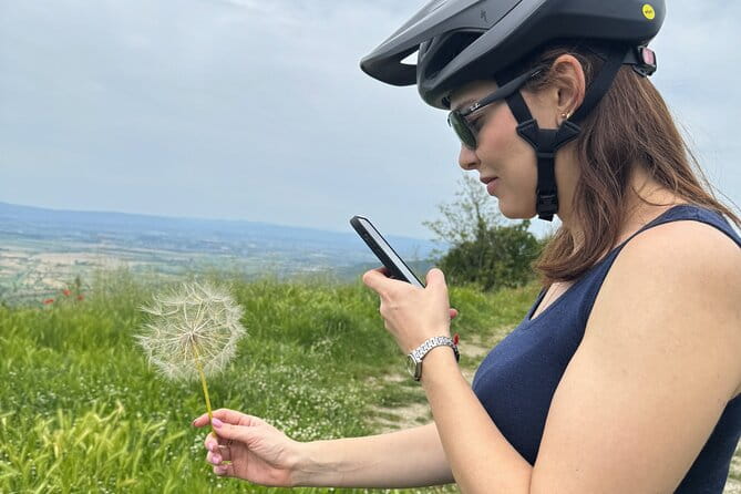 CORTONA Medieval Charme: PRIVAT E-bike Experience, Top Quality! - Exploring Cortona on Two Wheels: A Practical Guide to the Experience