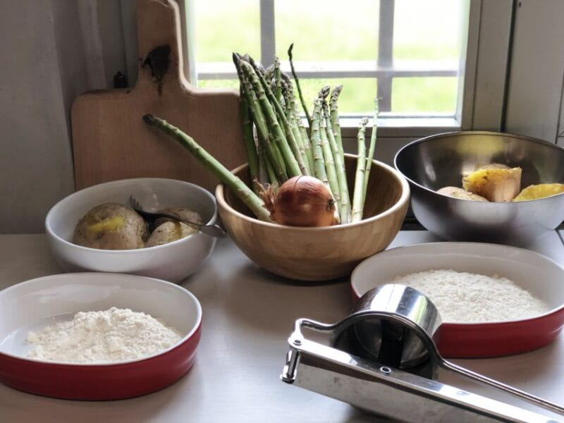 Cortona: Pasta and Pizza Cooking Class - A Genuine Taste of Tuscany: Pasta and Pizza Cooking in Cortona