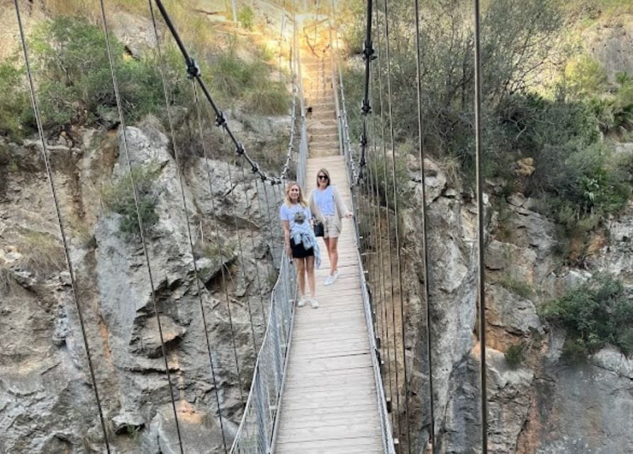 Costa Blanca: Chulilla and the Hanging Bridges Tour - Tips for Enjoying the Tour