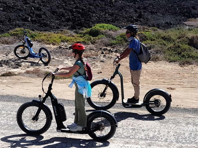 Costa Calma: E-bike Tour/E-scooter - Discovering Fuerteventura’s South Coast on Electric Bikes