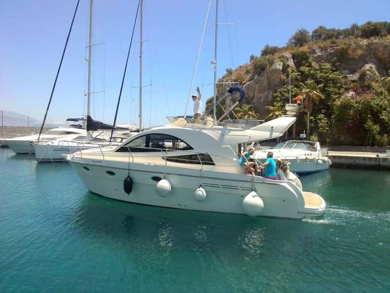 Costa Tropical: Half-Day Yacht Cruise with Food and Drinks - Food and Drinks: A Gastronomic Treat