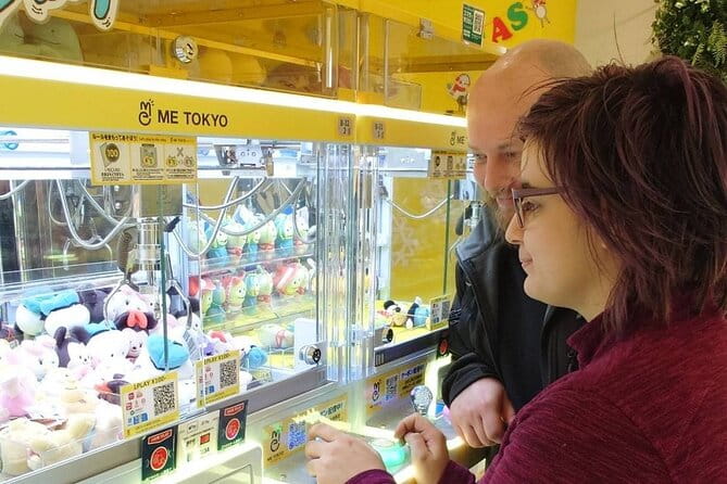 Costume Rental Studios in Emotion Liberation Zone - Meeting and Pickup Logistics