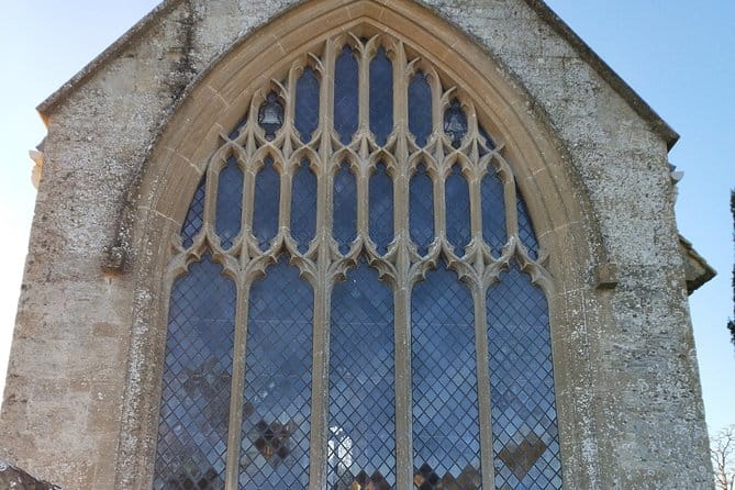 Cotswolds Electric Bike One Day Private Tour starts near Oxford - First Stop: Swinbrook — Charming Village with a Classic Pub