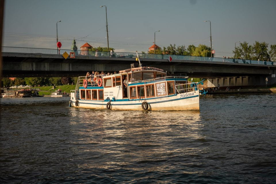 Cracow: Vistula River Sightseeing Cruise - Tour Highlights and Experience