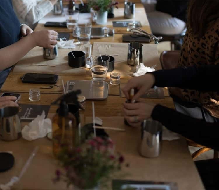 Create you own eco-friendly Candle & Aperitivo - Why This Experience Stands Out